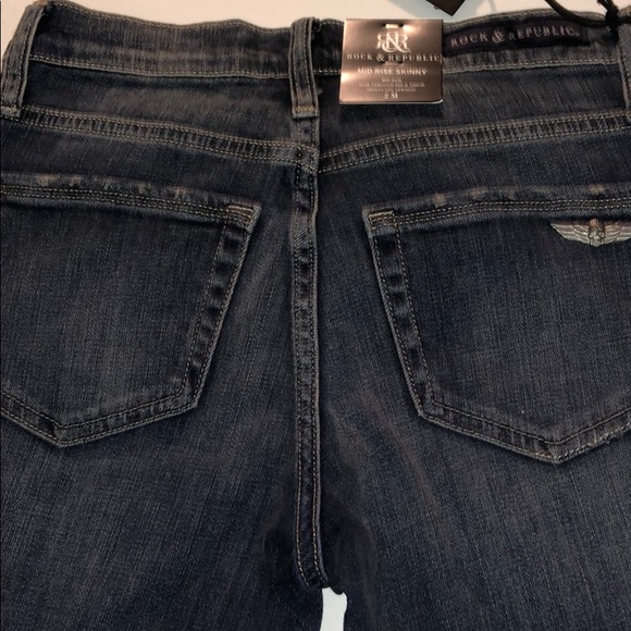 Size 2 M NWT Rock & Republic mid rise skinny - Picture 7 of 8
